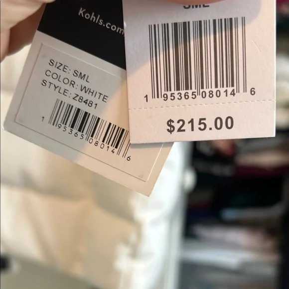 Nine West White Puffer Jacket with Black Accents and hood NWT - Picture 2 of 2